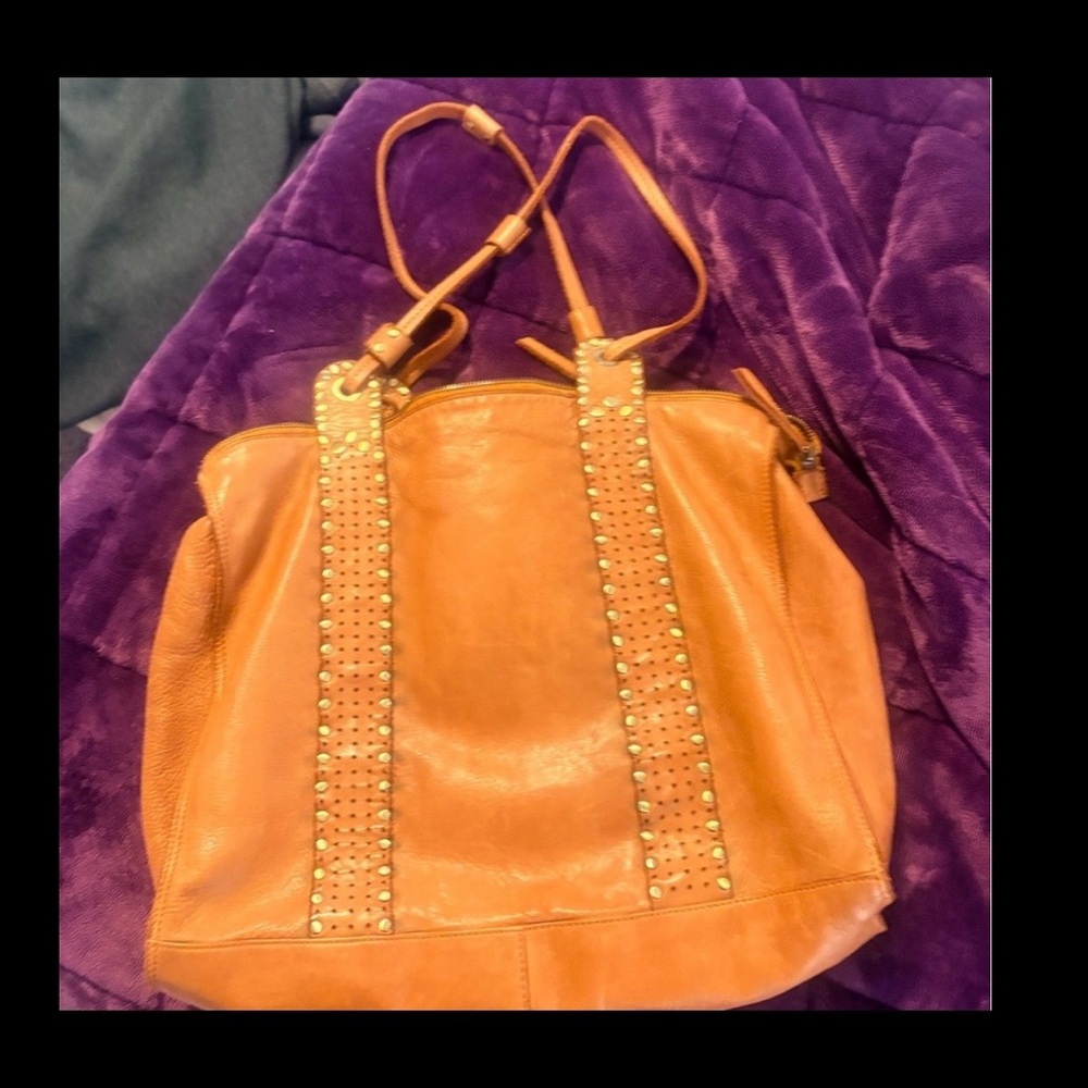 Marta Ponti Stylish Tan Leather Bag